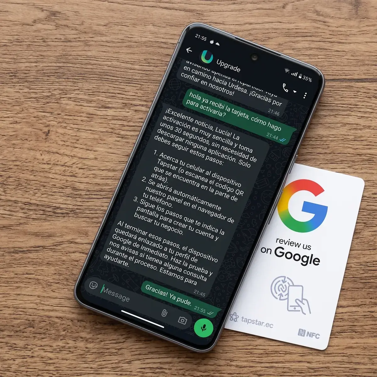 Conversación de WhatsApp con el equipo de Tapstar: una clienta pregunta cómo activar su tarjeta y recibe los pasos al instante